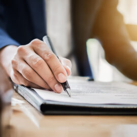 vergi ödəyiciləri