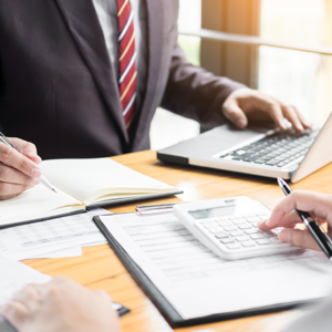 fotoqraf vergi öhdəlikləri